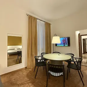 Apartamento Yome - Your In, Florencia